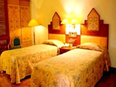 Hotel Pusako Bukittinggi Quarto foto